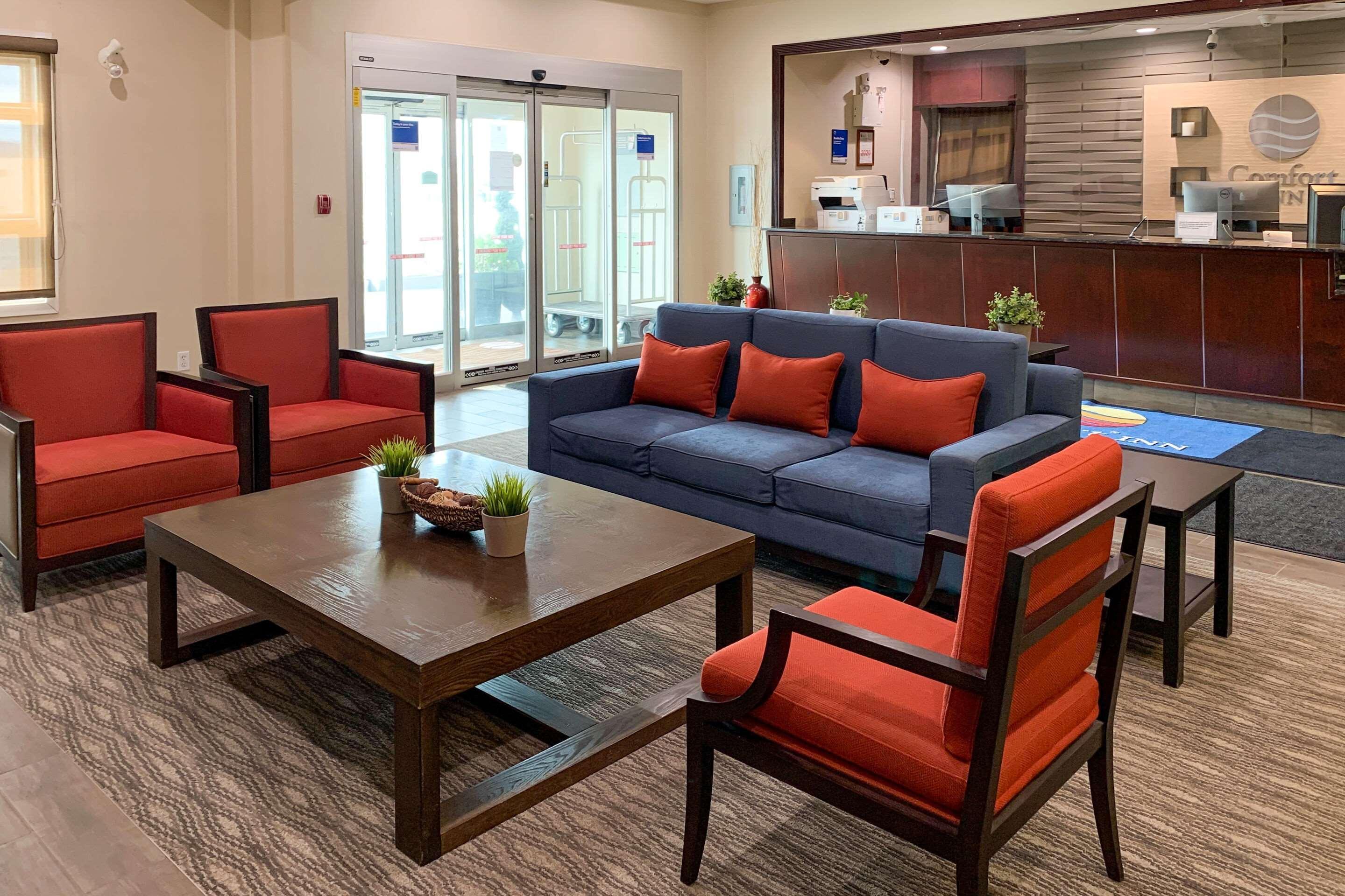 Comfort Inn Dawson Creek Exterior foto